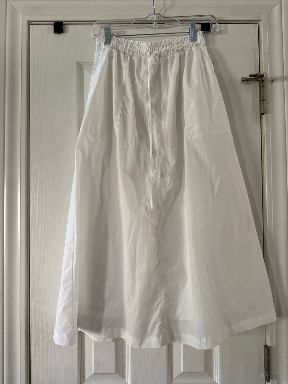 Women's White A-Line Elastic-Waist Windbreaker Skirt